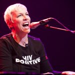 Annie Lennox - teksty piosenek