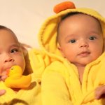 Twins - teksty piosenek