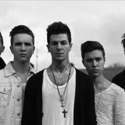 The Neighbourhood - Tobacco Sunburst lyrics