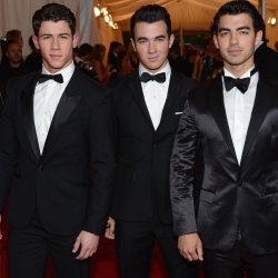 Jonas Brothers - lyrics