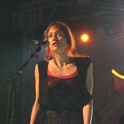 Letras de Fiona Apple | Musixmatch
