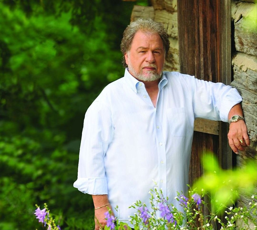 Gene Watson - Fourteen Carat Mind lyrics | Musixmatch