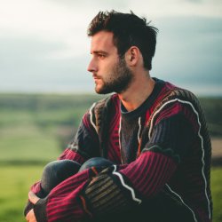 Roo Panes - lyrics